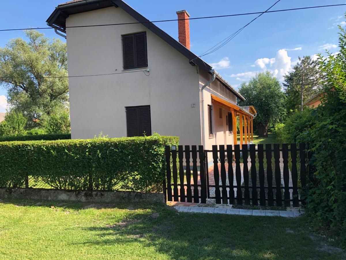 Maria Villa Balatonmariafurdo Exterior photo