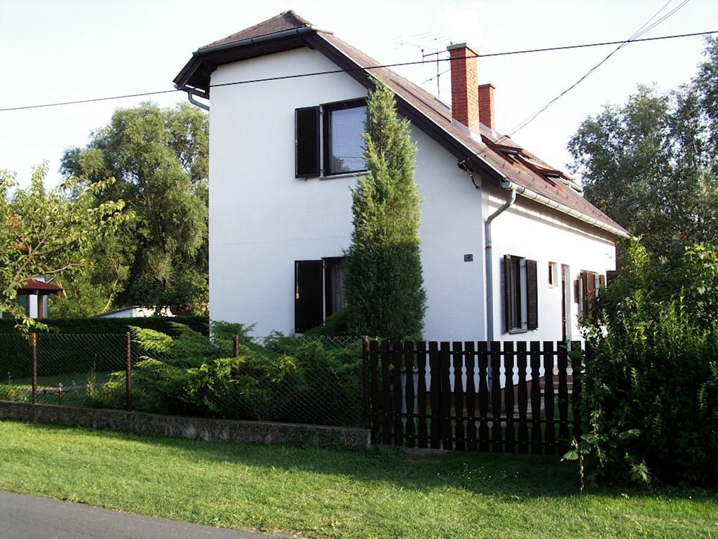 Maria Villa Balatonmariafurdo Exterior photo